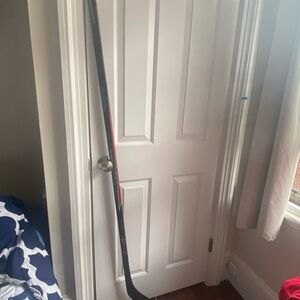 Signed Bauer Vapor APX2 hockey stick